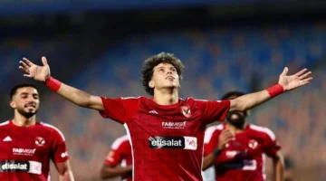 تفاصيل جديدة.. 1.5 مليون جنيه غرامة وإيقاف إمام عاشور بالأهلي